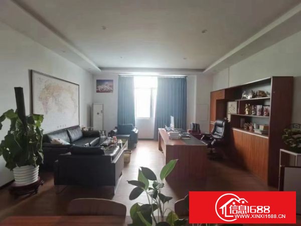 龙岗南联14号线地铁口附近新出楼上2000平方带装修厂房急租