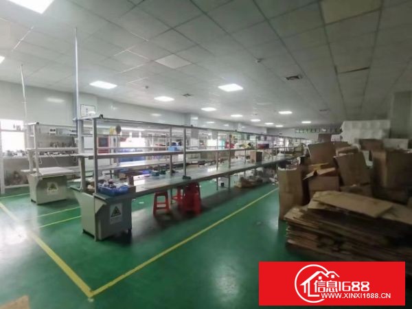 龙岗南联14号线地铁口附近新出楼上2000平方带装修厂房急租