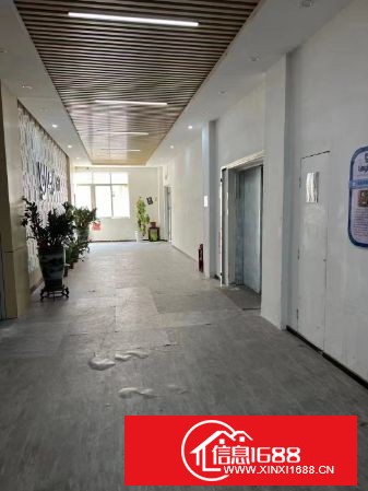 龙岗南联14号线地铁口附近新出楼上2000平方带装修厂房急租