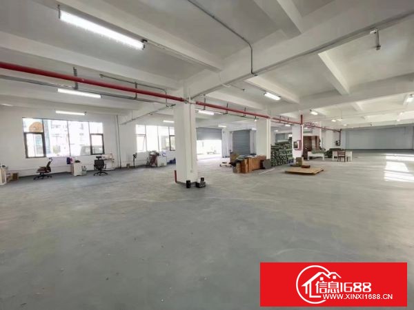 坂田新出一楼1350平 原房东，有红本，使用率高，门口空地大，货柜方便进出