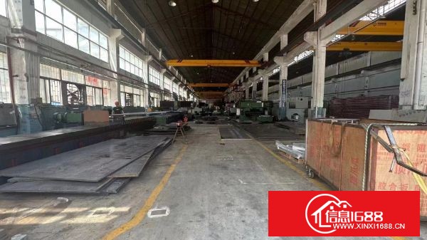 大岭山镇新空出单一层3500平，实际面积出租，高度12米，有现成航车9部，一部10吨，8部5吨。