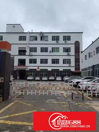 观澜松元地铁口附近，全新地坪漆，标准重工业厂房出租2-3楼每层1300平方