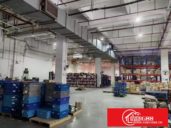 龙岗宝龙主干道旁1楼厂房3250平 ，高度7.8米，有红本有消防批文，可仓库可生产