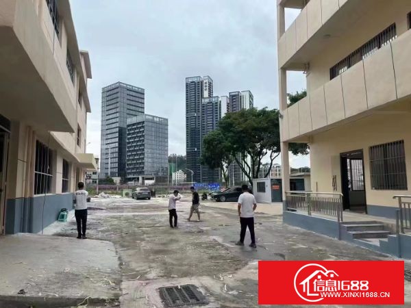 龙华大浪全新装修厂房1到3层，共3200平方，配套宿舍1200平方，可分租