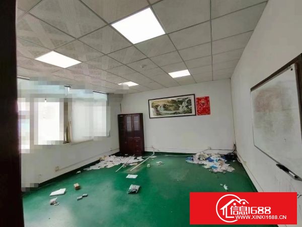 松岗潭头2楼半层750平方，特价22块，电对供电局交费。现房，随时看房。