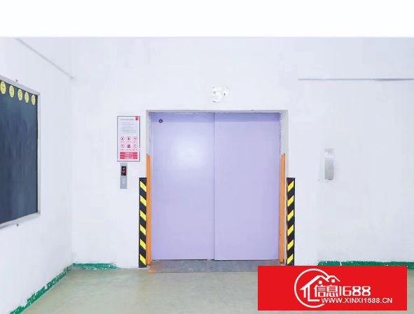 今日靓盘推荐：沙井马安山地铁口附近，大型高新科技园，楼上整层8000平实际面积出租