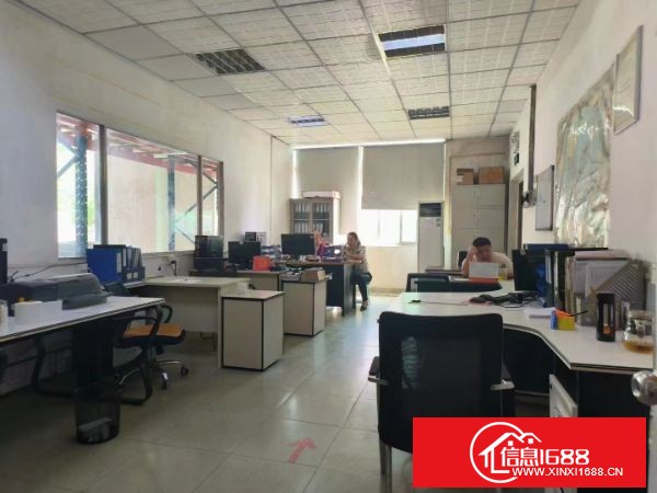 观澜茜坑地铁口独门独院厂房1-3层单层2500平，整栋7500平方，宿舍2000平方，带装修