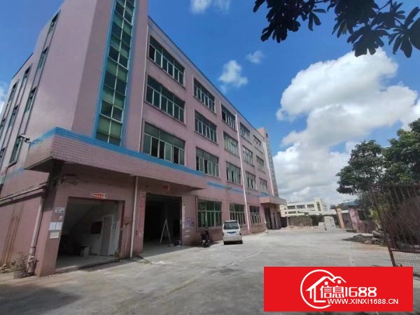 平湖富民工业区3.4楼整层各1000平方，有电梯，现成水电，宿舍按需，合同期长