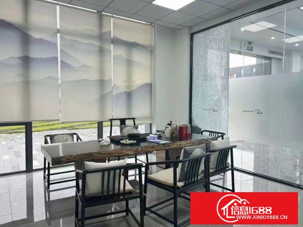 光明高新创意园区一楼整层2000平，合同2-6年，高度5米，有大气前台，精装修办公室