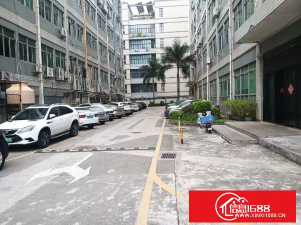 龙岗坪地高桥新空出厂房二楼，无尘车间1850平方，现成豪华装修办公室，会议室，车间仓库等