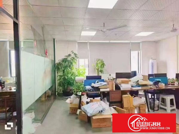 沙井楼上750平米 靠近后亭地铁站附近，大型园区， 形象好，空地大，带装修