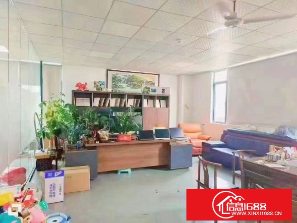 沙井楼上750平米 靠近后亭地铁站附近，大型园区， 形象好，空地大，带装修