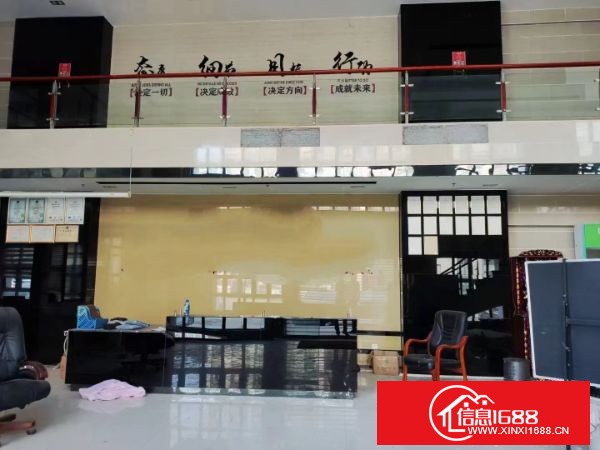 东莞大岭山稀缺靓盘推荐 12米高的1楼厂房3800平 牛角位9米，现成豪华装修 独立办公室，园区空地超大