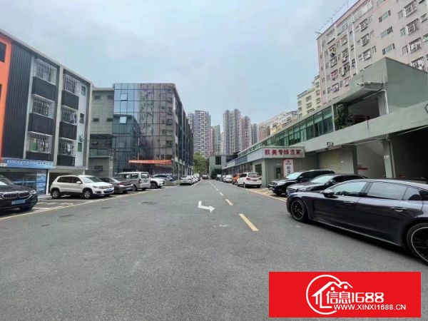 坂田北地铁站200米电商园4楼125平方米，1+1格局，电车位充足，即租即用