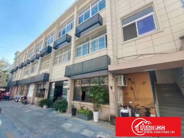 龙华元芬地铁口，独院1-3层实际面积2200平方米出租，适合做电商贸易，企业总部等