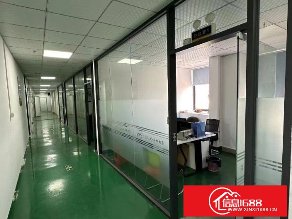 东莞塘厦蛟乙塘红本工业厂房A栋4楼1480无尘车间带全新办公室精装修，厂房配备标准两台3吨快速货梯，承重1.5吨