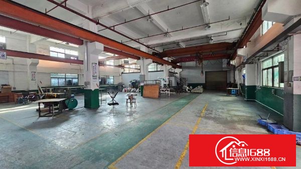 东莞凤岗原房东厂房招租 1楼1500平方带牛角，现成行车 2楼1500平方，高度4.5米，主线都到车间