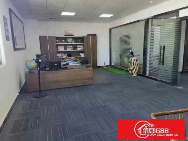 东莞长安镇厦岗社区 新空出750平带精装修，水电齐全，办公用品，桌椅，空调，前台，配套齐全