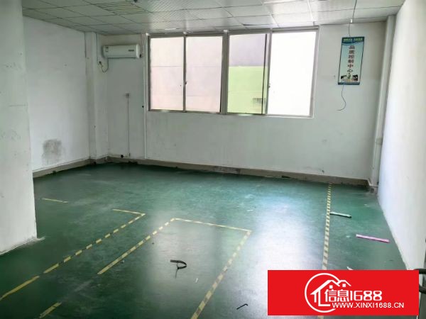 龙华大浪新百丽新空出来770平方米，原房东厂房，带无尘车间，拎包入住