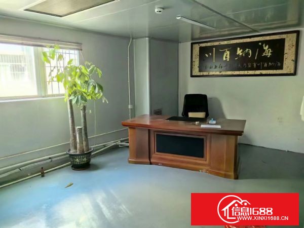 龙华大浪新百丽新空出来770平方米，原房东厂房，带无尘车间，拎包入住