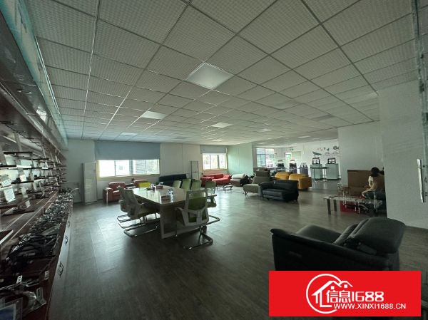 东莞塘厦平山工业大道主干道边上原房东独栋实际面积 1-3楼3000平方，3 楼精装办公室