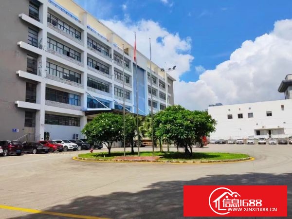 龙岗宝龙14号线地铁口工业园新出楼上924平方带精装修厂房出租