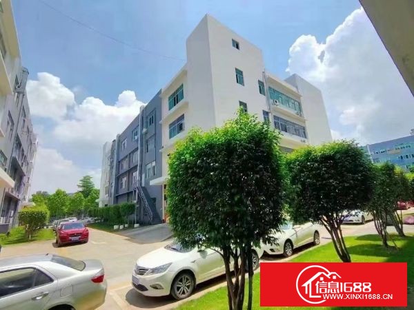 观澜章阁大富厂房B栋三整层2000平方。四楼整层2000平方，低价出租，园区形象好，可分租