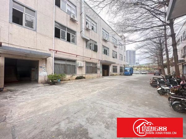 观澜桂花原房东独院厂房，梅观高速出口，三层共4950平方，及配套宿舍4层1600平方出租，500平方起租