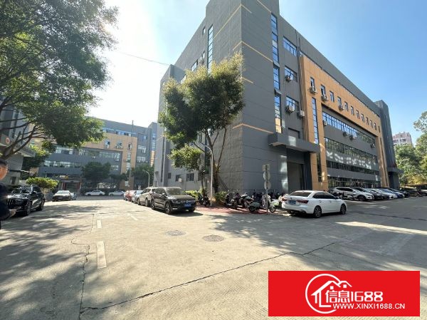 石岩北环路原房东独栋1-5楼，一楼1546平，2-5楼1508平，总面积7578平，带精装修，实际面积出租，300平方起租