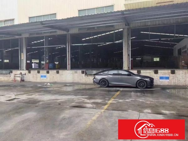 观澜高速口新出大型物流高台仓！单一层9000平，砖墙到顶，层高10米，双边卸货平台15个，带雨棚，空地5000平，可停飞机