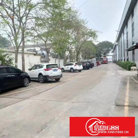 观澜福民龙澜大道零距离原房东独院钢钩6860多平方，层高11米（带行车），5月底空，大小面积分组