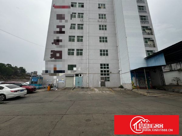 石岩中心区原业主独院厂房出租10500平方出租，可整租，可分租