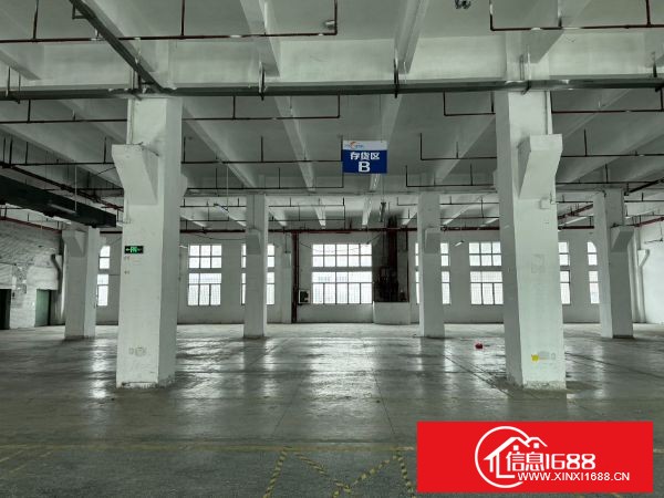 石岩中心区原业主独院厂房出租10500平方出租，可整租，可分租