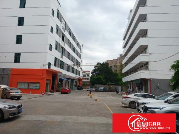 坪地新空出厂房，全新内外墙翻新 一楼1500平方，​二楼1500平方 厂房​红本证件，可办环评，可分租