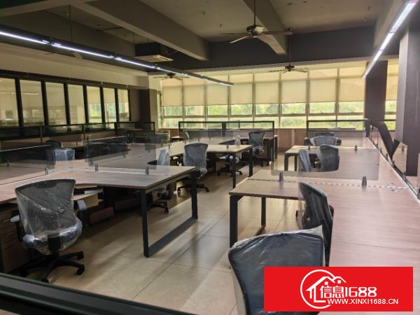 清溪三中原房东厂房实际面积出租，A栋3楼一整层实际面积3000平方米，B栋，4楼3000平方米，5楼3000平方米，实际面积出租