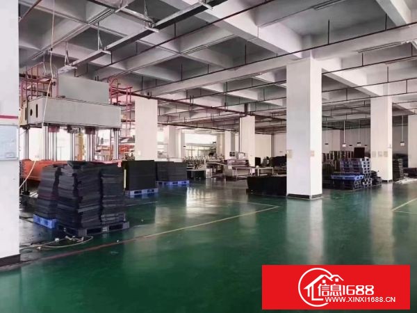 东莞长安厦岗即将空出，一楼2200平，二楼2200平，以上面积均为实际面积，条件优越