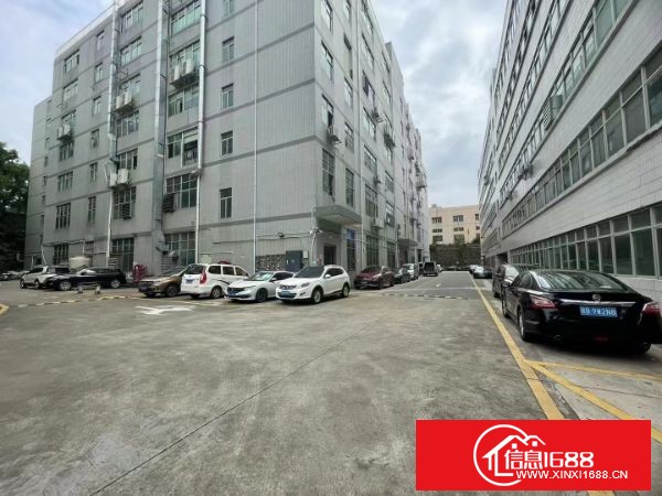 观澜桂花工业园楼上500平米，内有无尘车间，办公室及车间，已空。园区已电改。