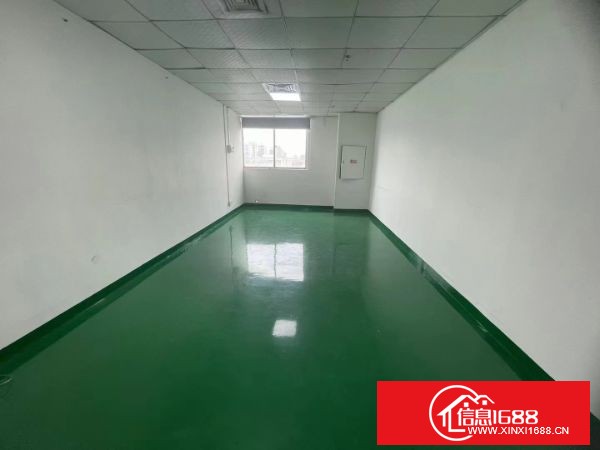 观澜桂花工业园楼上500平米，内有无尘车间，办公室及车间，已空。园区已电改。