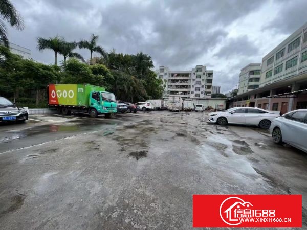 平湖富民工业区 花园式独栋厂房1-3楼4000平 宿舍1200平 电315变压器 形象好空地大，大小分租