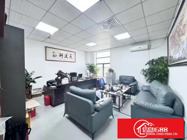 福永桥头地铁站附近，楼上1850平方，现成的无尘车间，单一层独立户型，水电到位