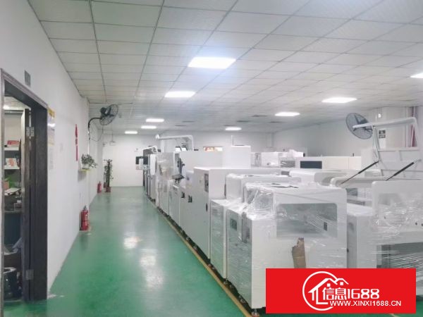 东莞大岭山杨屋原房东标准厂房2楼出租，厂房面积1200平方，水电齐全，精装修办公室