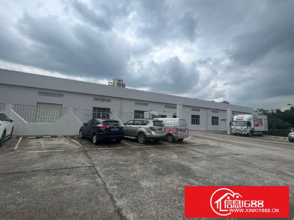 平湖凤凰大道独院厂房单一层4580平米，宿舍1000平米，层高7米，可分租