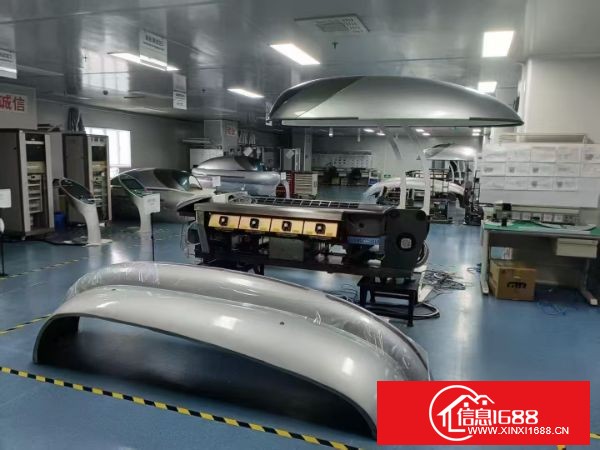 坪山大工业区新出楼上精装修厂房 面积3500平，现成无尘车间 水电，家具，办公家私齐全