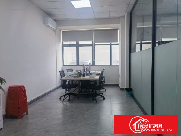 东莞凤岗五联原房东  一楼 800平方  高度7米 现成行车  适合  注塑模具  五金加工