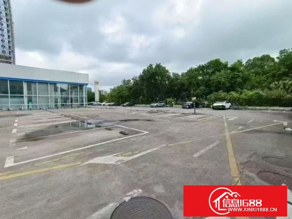 深圳布吉布澜路16000平独院钢结构出租:原4S店，地铁口零距离，200平方起租