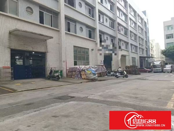 宝安福永塘尾一楼460平米带装修物流仓库出租，水电到位，拎包入驻，可进出货柜车！