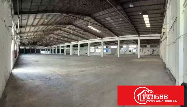 光明凤凰街道原房东独门独院5000平单一层钢钩厂房，有几栋、高度9米、可进出货柜车，大小面积分租