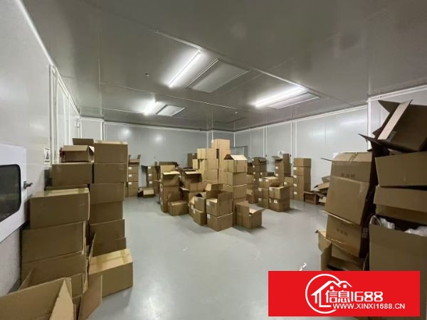 东莞塘厦平山高速附近 标准厂房楼上实际面积1800平，300平无尘车间，报价17