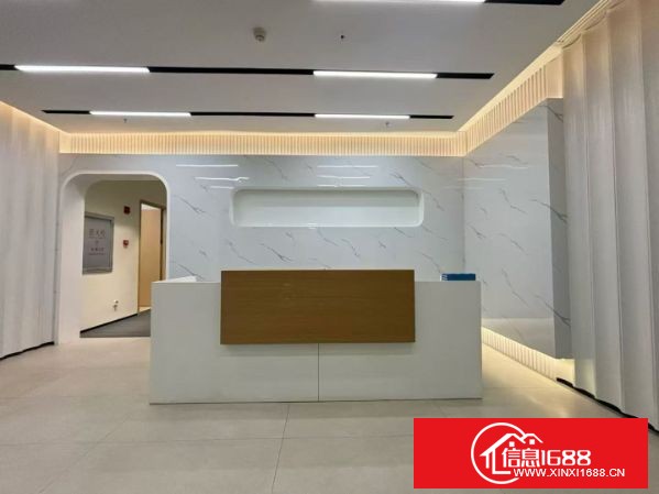 龙华大浪新百丽附近百万豪装免费送 面积1499平方，精装办公室+百万级无尘车间