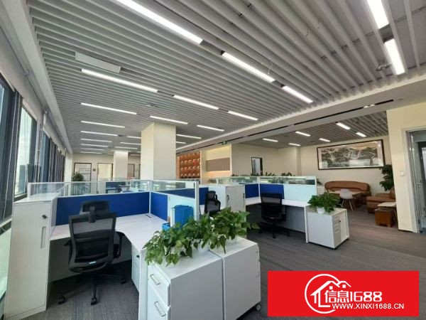 龙华大浪新百丽附近百万豪装免费送 面积1499平方，精装办公室+百万级无尘车间